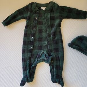Cozy Green and Black Plaid Baby Footie Size 6-9M